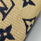 Louis Vuitton(LV) OnTheGo Tote Monogram Giant Raffia MM — thumbnail 13