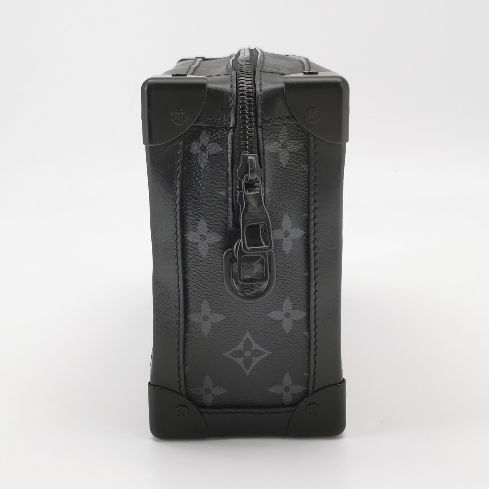 Louis Vuitton(LV) Soft Trunk Bag Monogram Eclipse Canvas — photo 4 of 10