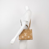 Louis Vuitton(LV) OnTheGo Tote Bicolor Monogram Empreinte Giant PM — thumbnail 2