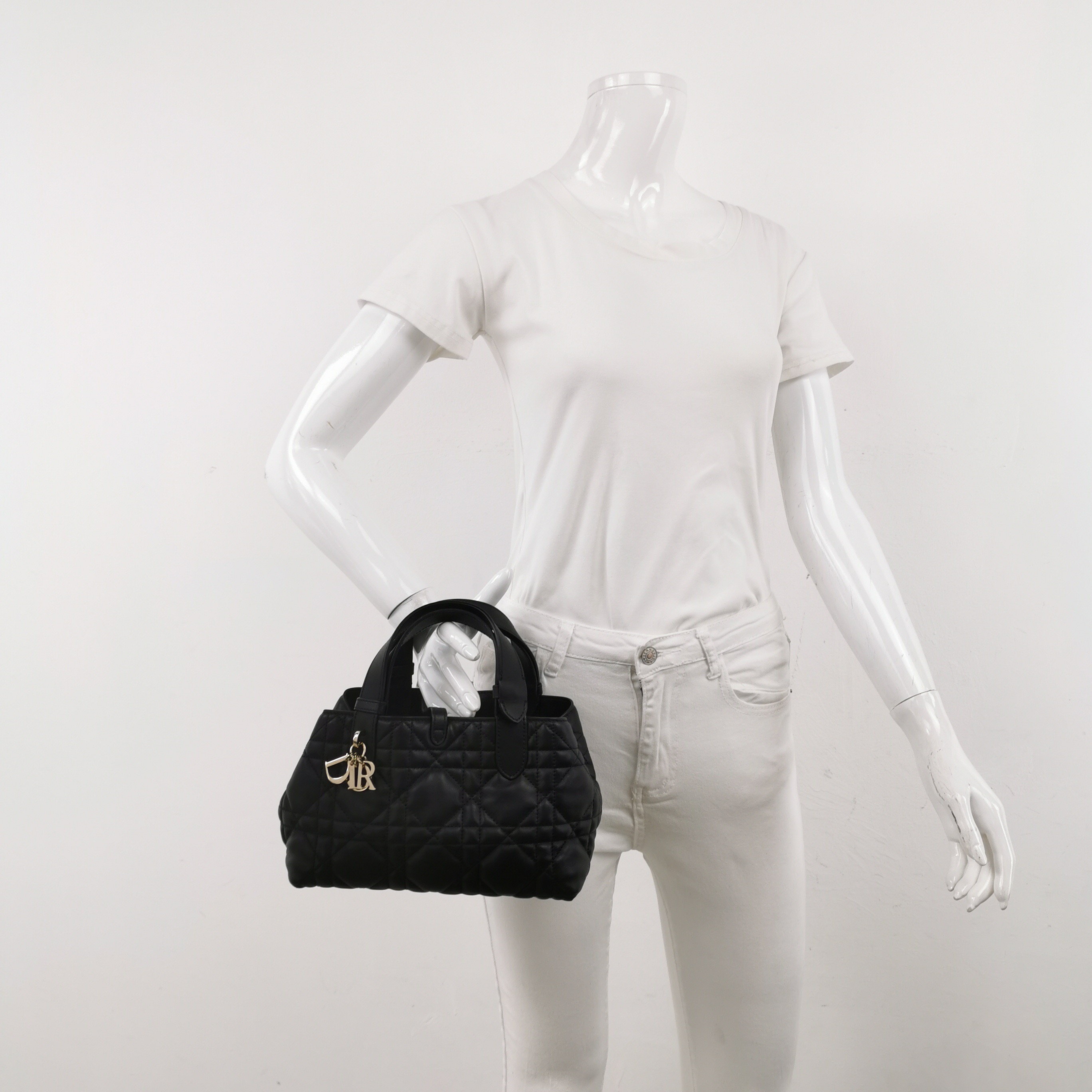 Christian Dior Toujours Tote Bag Macrocannage Quilt Calfskin — alternate view