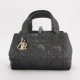 Christian Dior Toujours Tote Bag Macrocannage Quilt Calfskin — thumbnail 5