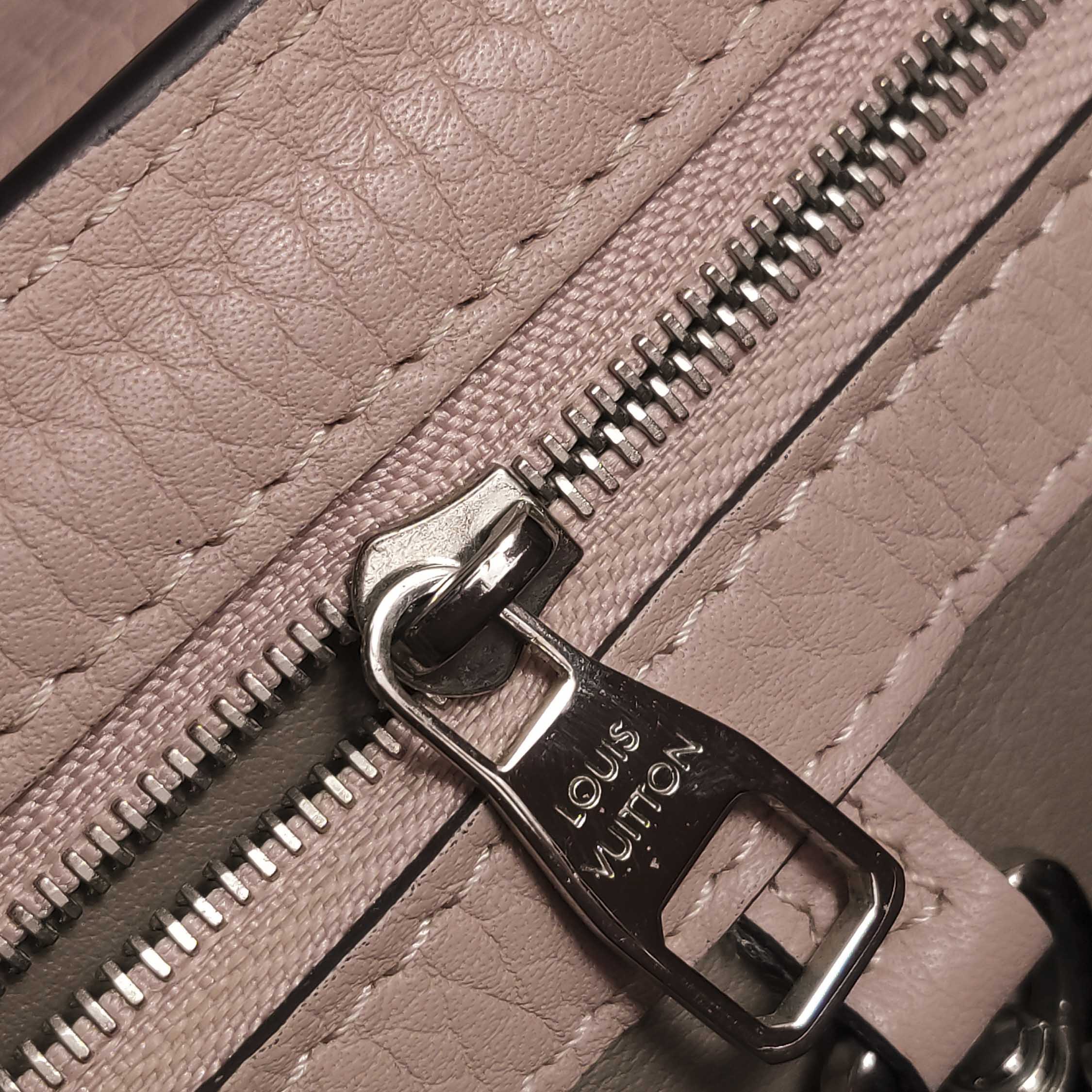 Louis Vuitton(LV) Capucines Bag Leather BB — photo 9 of 15
