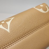 Louis Vuitton(LV) OnTheGo Tote Bicolor Monogram Empreinte Giant PM — thumbnail 11