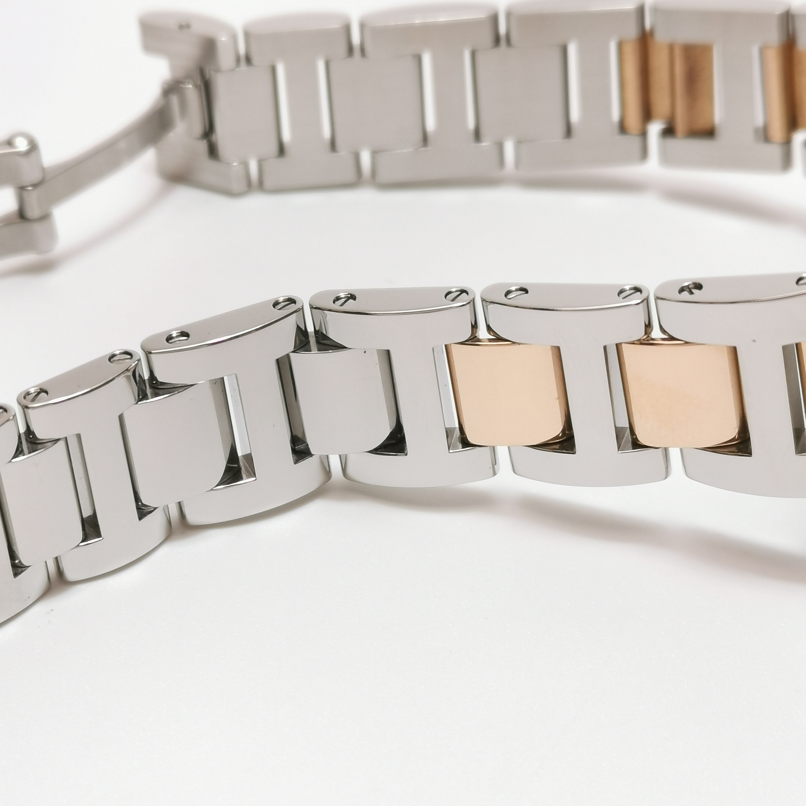 Cartier Ballon Bleu de Cartier Automatic Watch Stainless Steel and Yellow Gold 33 — photo 9 of 12