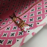 Louis Vuitton(LV) OnTheGo Tote By The Pool Monogram Watercolor Giant PM — thumbnail 9