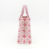 Louis Vuitton(LV) OnTheGo Tote By The Pool Monogram Watercolor Giant PM — thumbnail 4