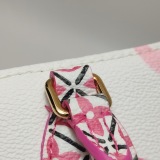 Louis Vuitton(LV) OnTheGo Tote By The Pool Monogram Watercolor Giant PM — thumbnail 11