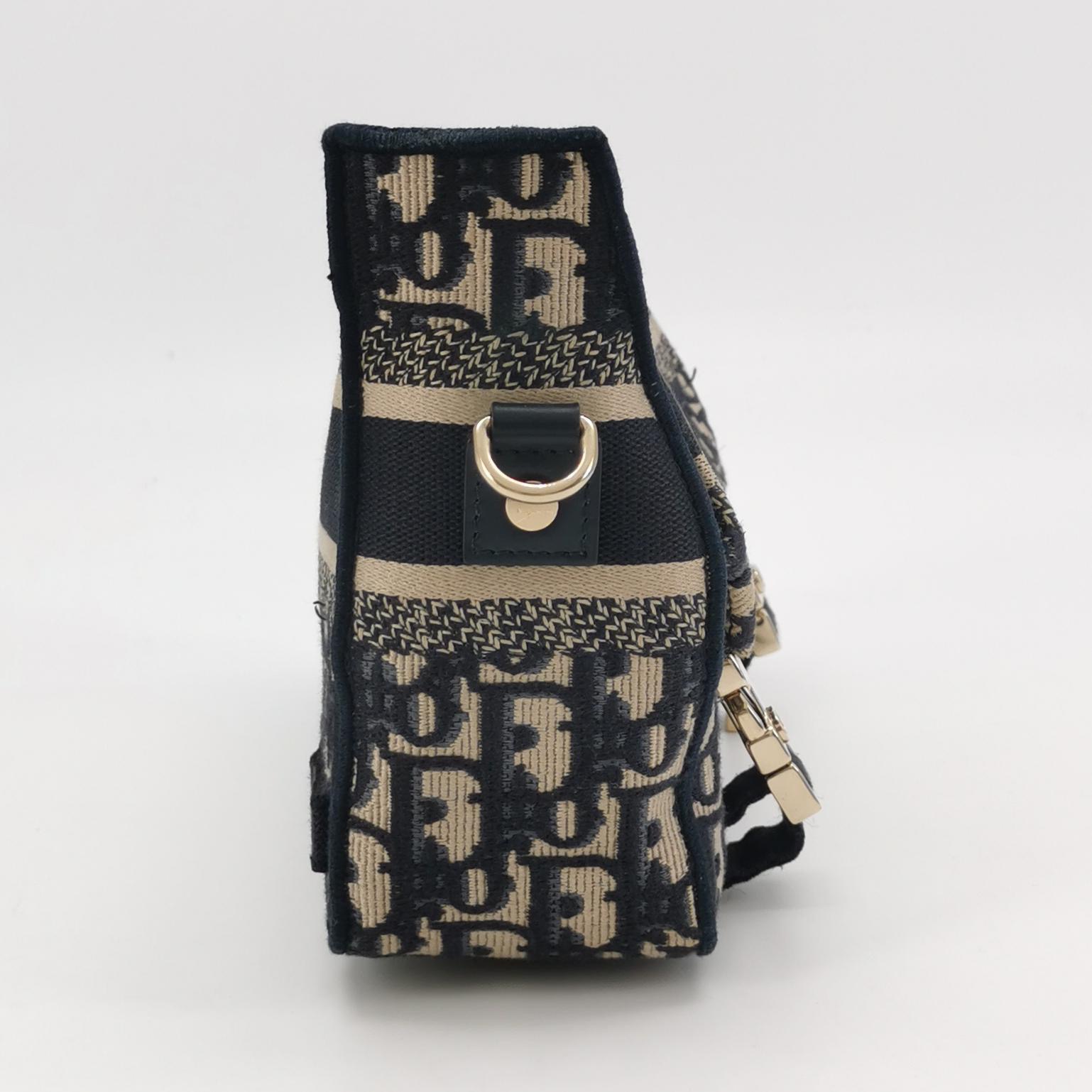Christian Dior Diorcamp Messenger Bag Oblique Canvas Small — photo 5 of 14