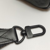 Louis Vuitton(LV) Keepall Bandouliere 35 — thumbnail 10