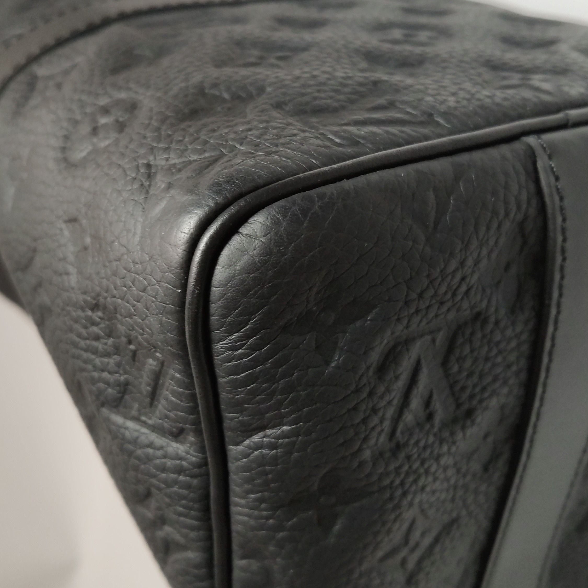 Louis Vuitton(LV) Keepall Bandouliere 35 — photo 9 of 13