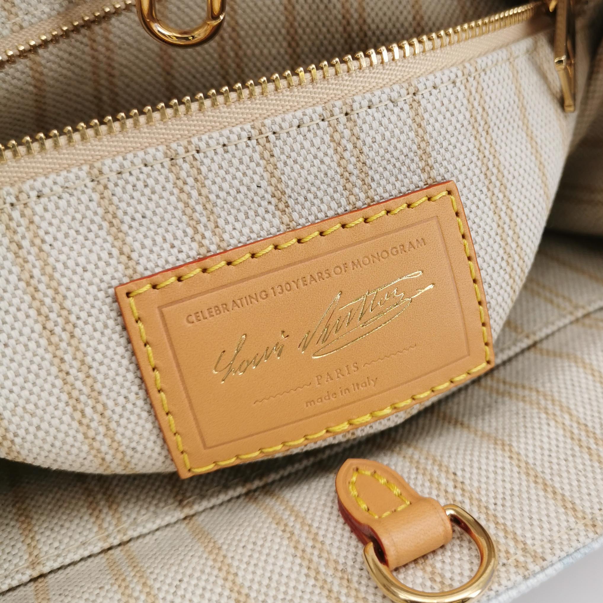 Louis Vuitton(LV) OnTheGo Pm Monogram Coated Canvas Blue — photo 8 of 13