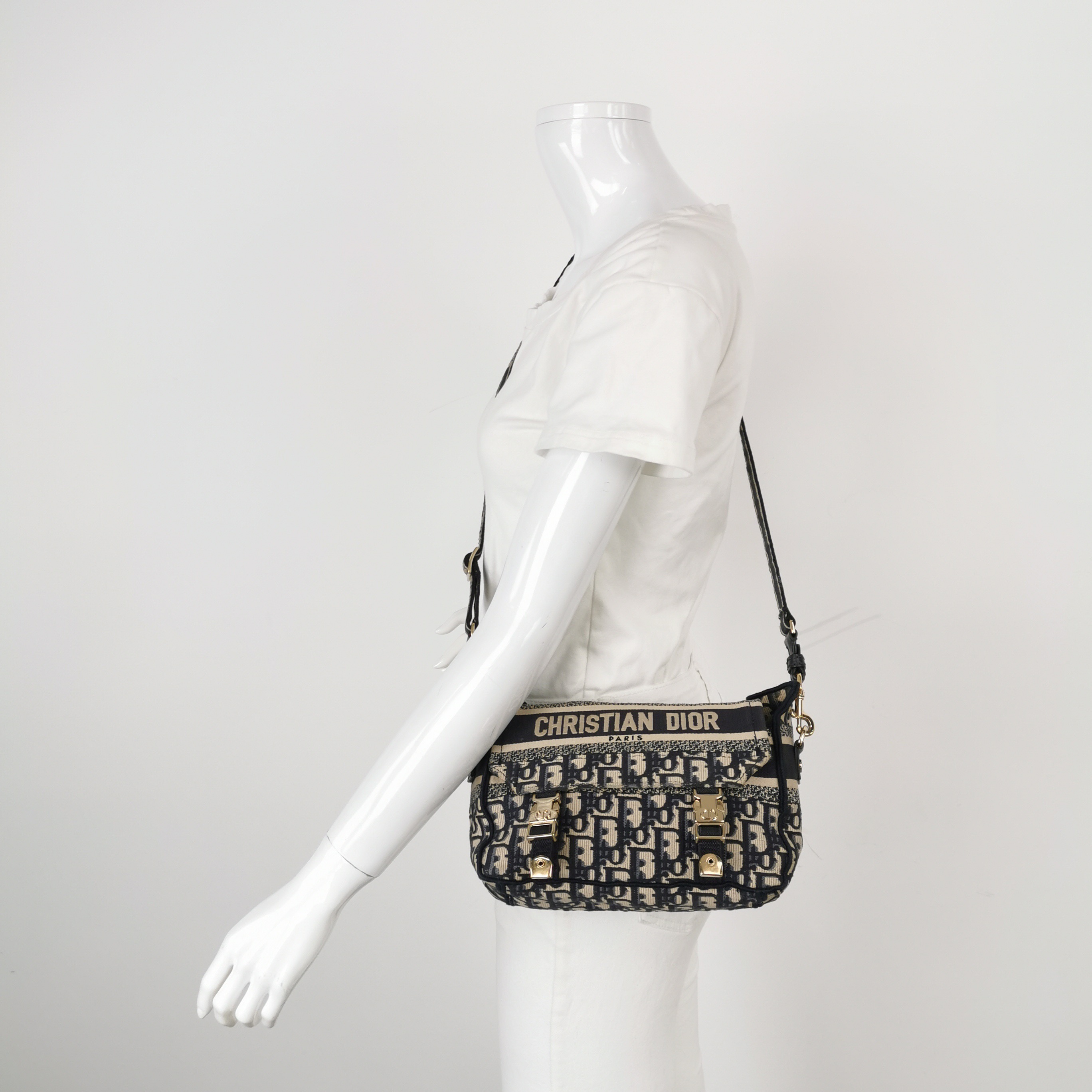 Christian Dior Diorcamp Messenger Bag Oblique Canvas Small — alternate view