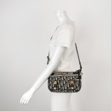 Christian Dior Diorcamp Messenger Bag Oblique Canvas Small — thumbnail 2