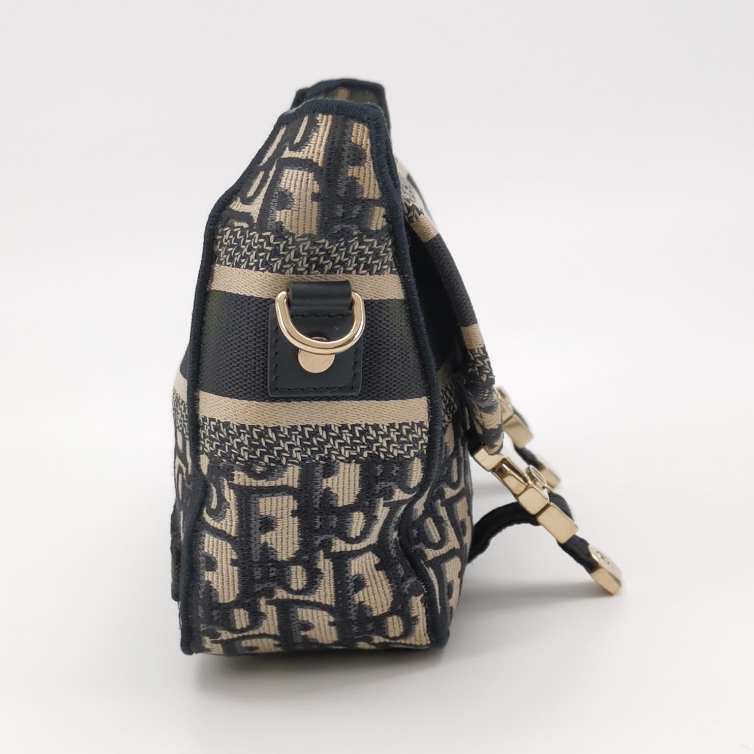 Christian Dior Diorcamp Messenger Bag Oblique Canvas Small — photo 4 of 15