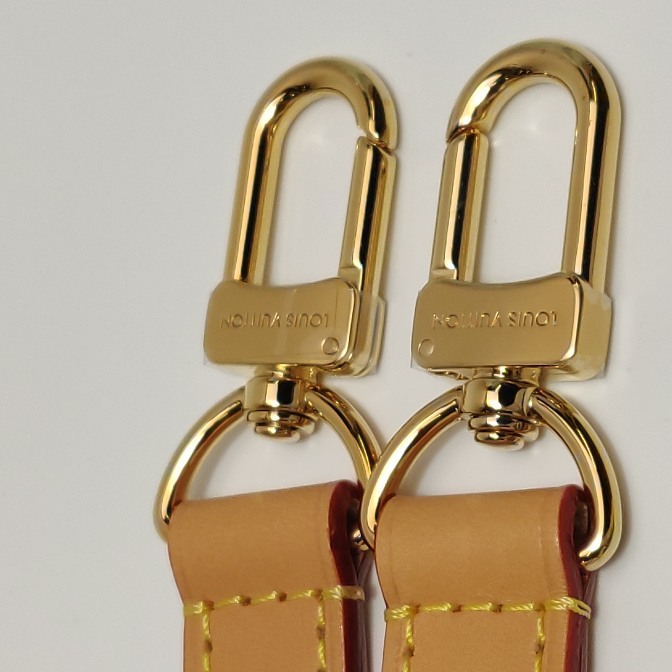 Louis Vuitton(LV) OnTheGo Pm Monogram Coated Canvas Blue — photo 11 of 13