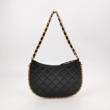 Chanel CC Chain Around Hobo Quilted Lambskin — thumbnail 6