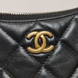 Chanel CC Chain Around Hobo Quilted Lambskin — thumbnail 9