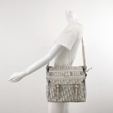 Christian Dior Diorcamp Messenger Bag Oblique Canvas — thumbnail 2