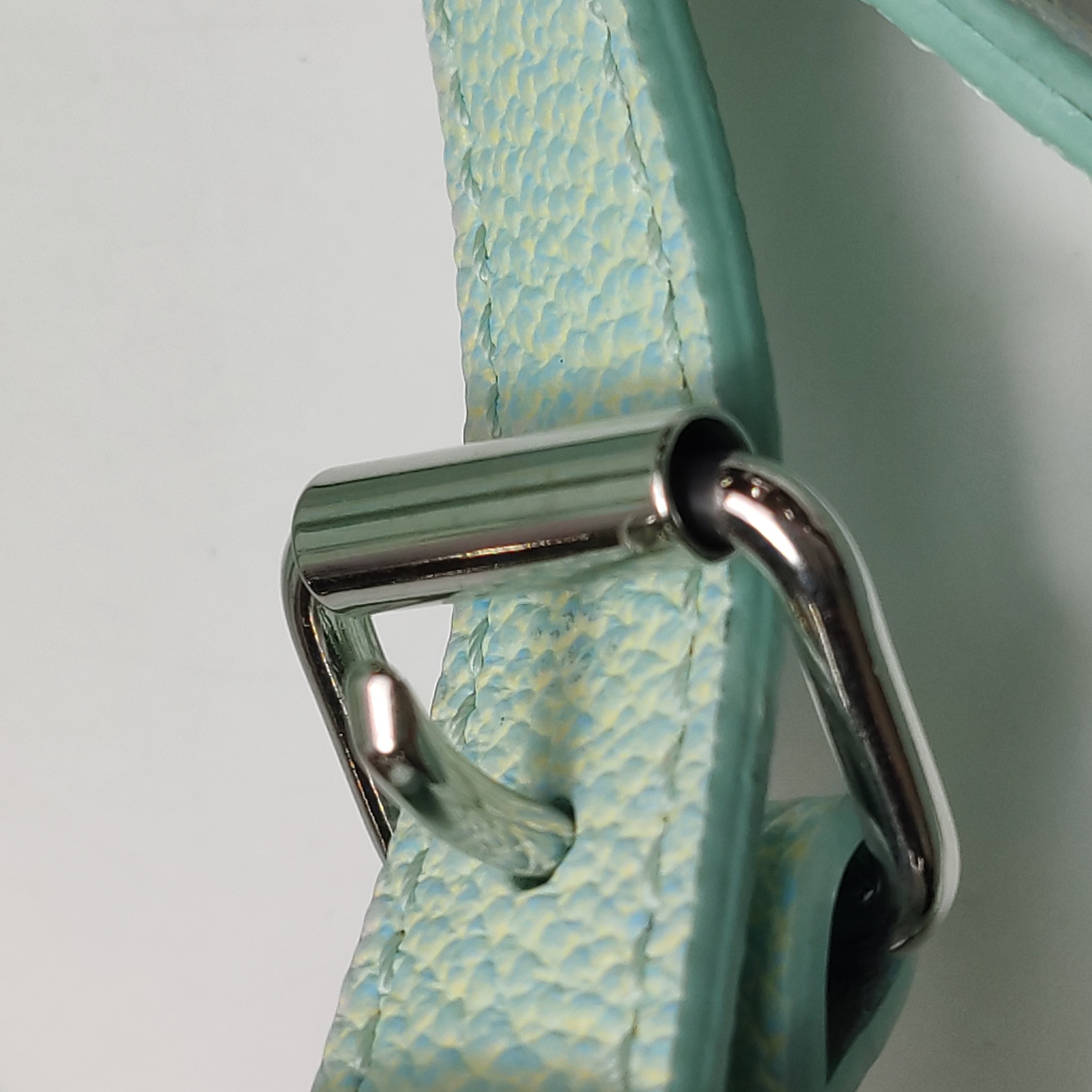Louis Vuitton(LV) OnTheGo Tote Stardust Monogram Empreinte Leather PM — photo 12 of 14