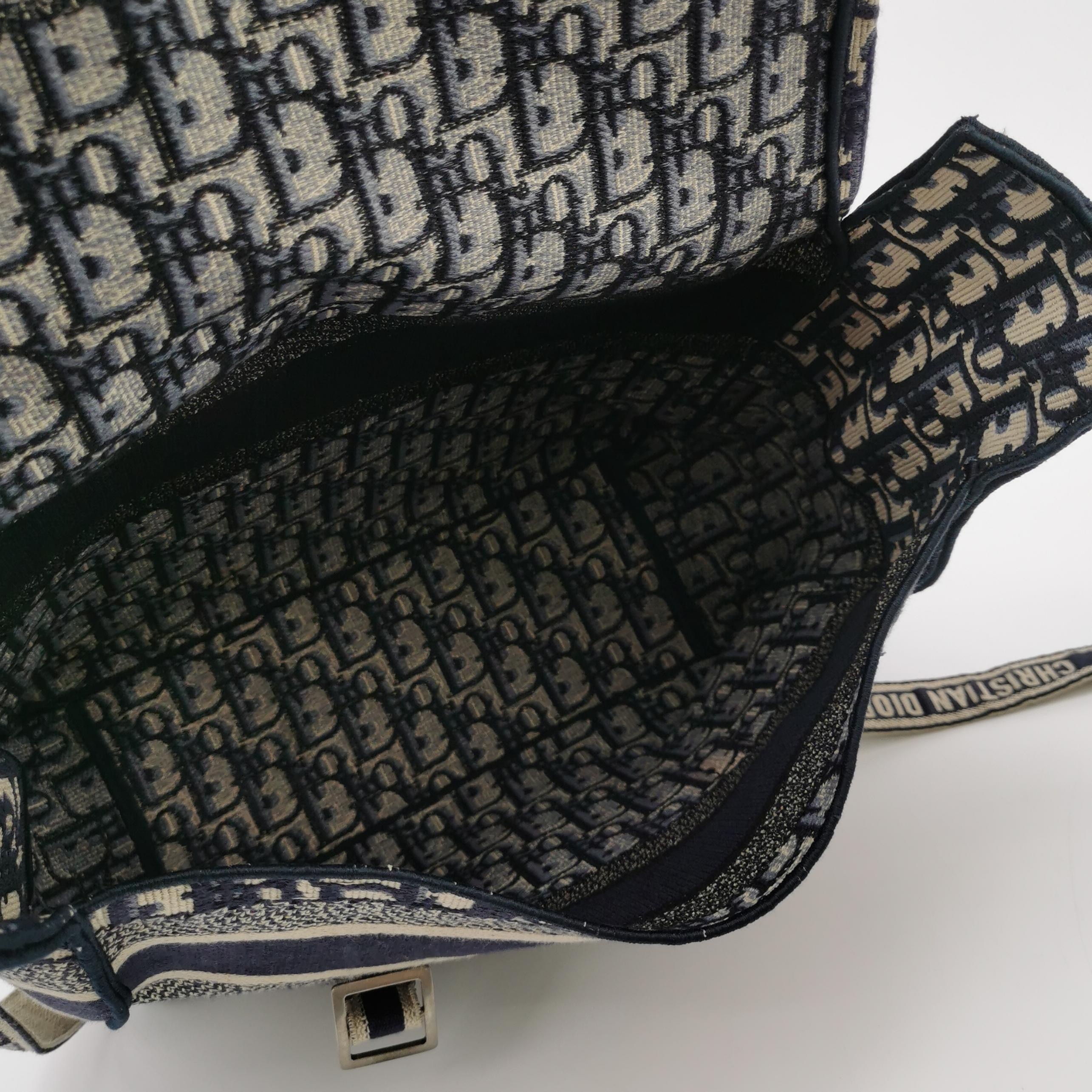 Christian Dior Diorcamp Messenger Bag Oblique Canvas — photo 7 of 14
