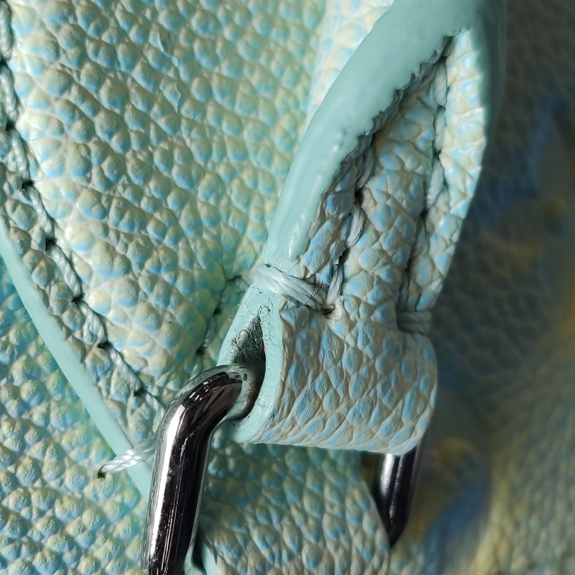 Louis Vuitton(LV) OnTheGo Tote Stardust Monogram Empreinte Leather PM — photo 11 of 14