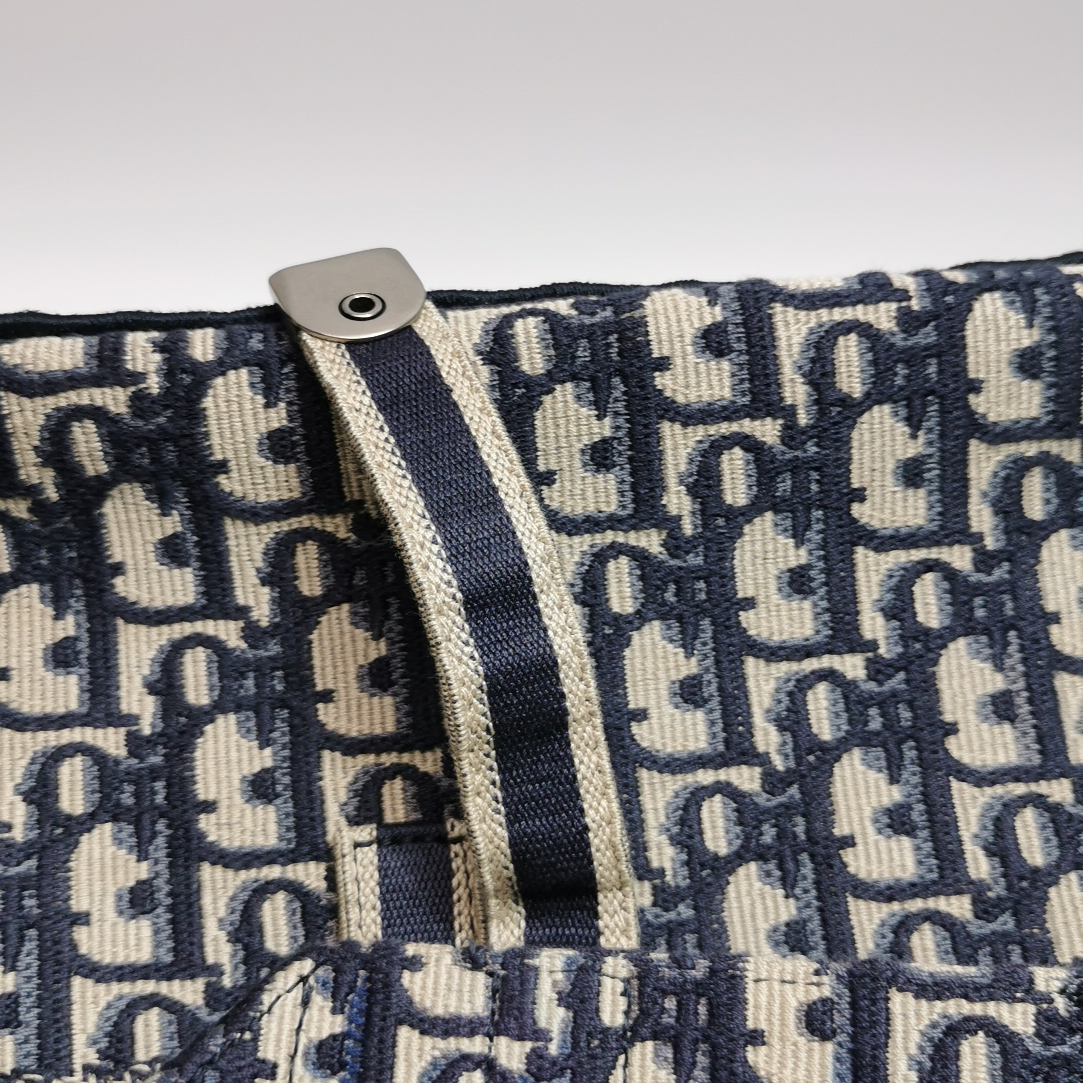 Christian Dior Diorcamp Messenger Bag Oblique Canvas — photo 14 of 14