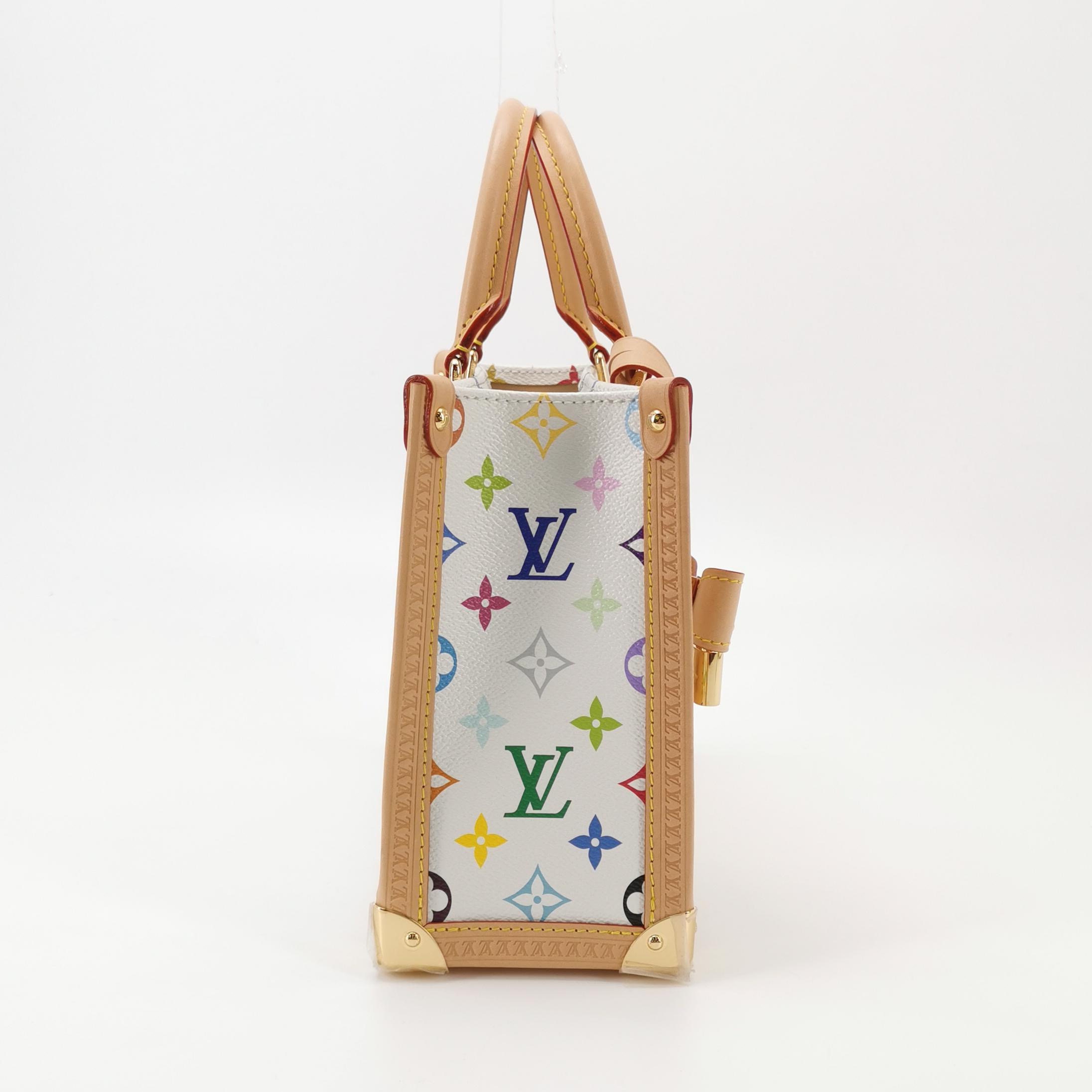 Louis Vuitton(LV) × Tm Onthego Pm Monogram Coated Canvas White — photo 4 of 14
