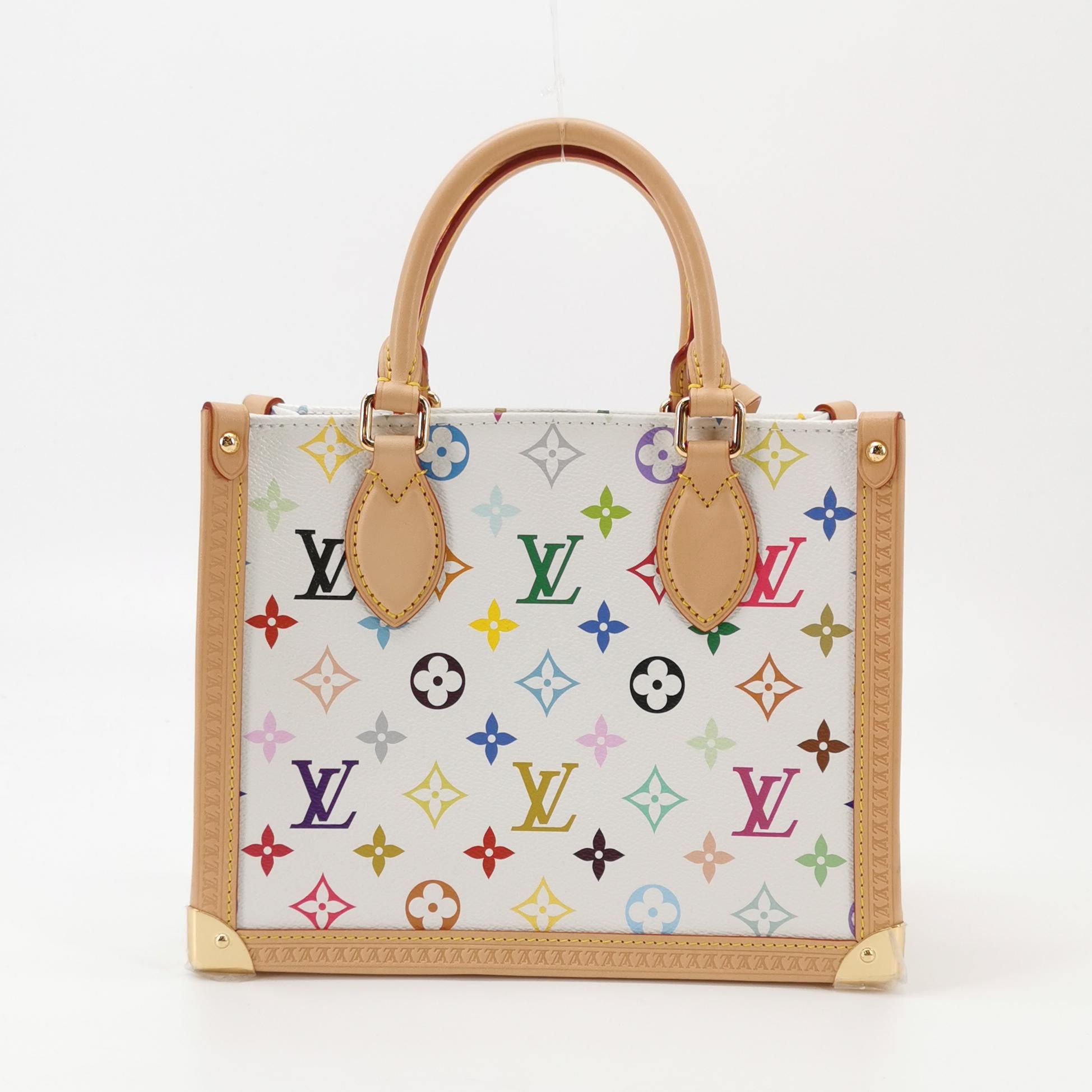 Louis Vuitton(LV) × Tm Onthego Pm Monogram Coated Canvas White — photo 3 of 14