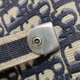 Christian Dior Diorcamp Messenger Bag Oblique Canvas — thumbnail 11