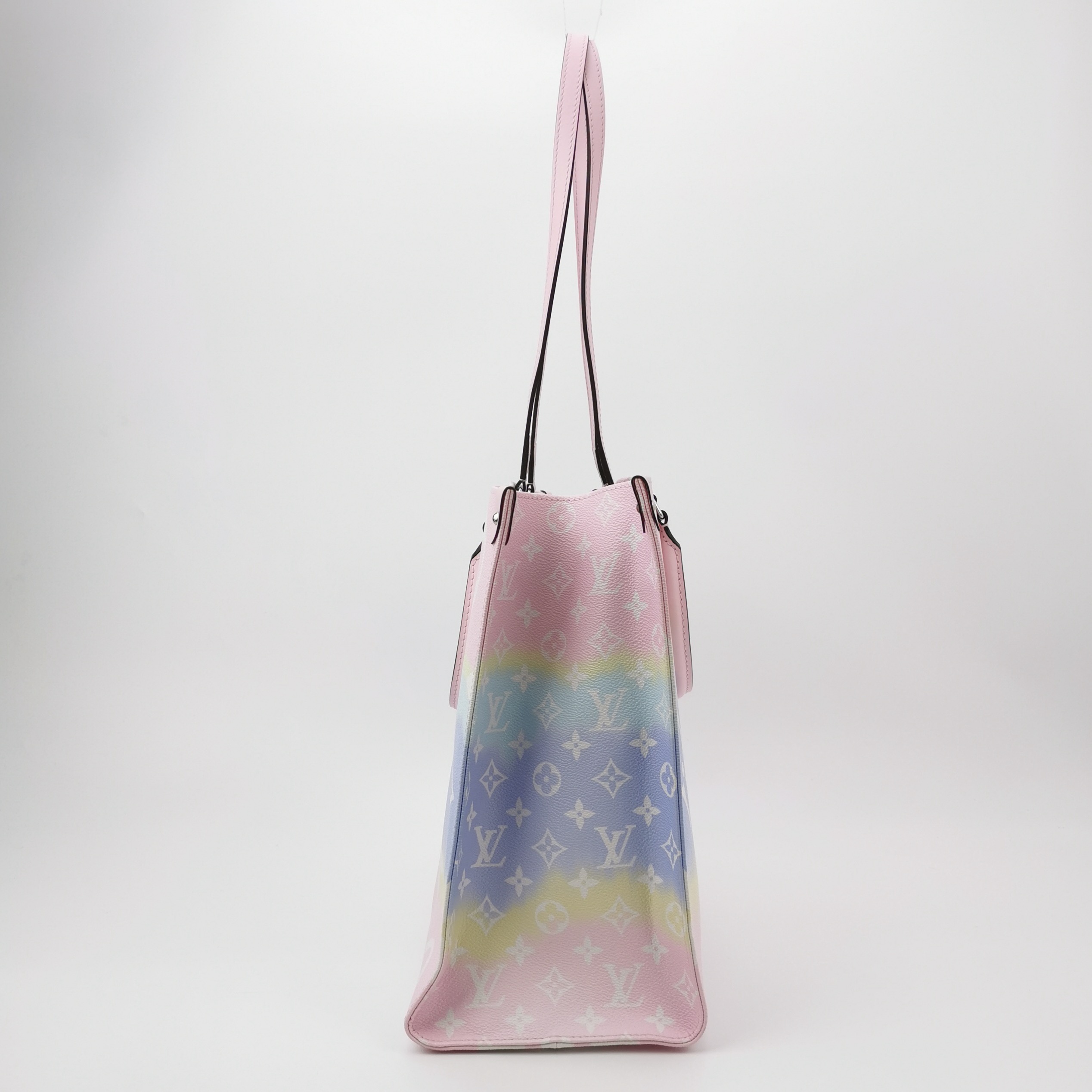 Louis Vuitton(LV) OnTheGo Tote Limited Edition Escale Monogram Giant GM — photo 5 of 15