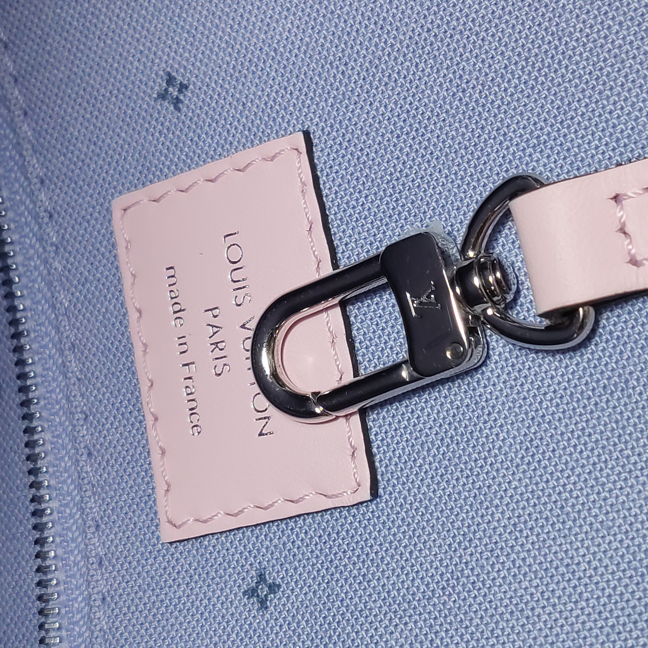 Louis Vuitton(LV) OnTheGo Tote Limited Edition Escale Monogram Giant GM — photo 9 of 15