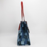 Louis Vuitton(LV) OnTheGo Tote Damier and Monogram Patchwork Denim GM — thumbnail 4