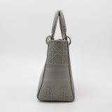 Christian Dior Lady D-Lite Bag Cannage Embroidered Canvas Medium — thumbnail 4