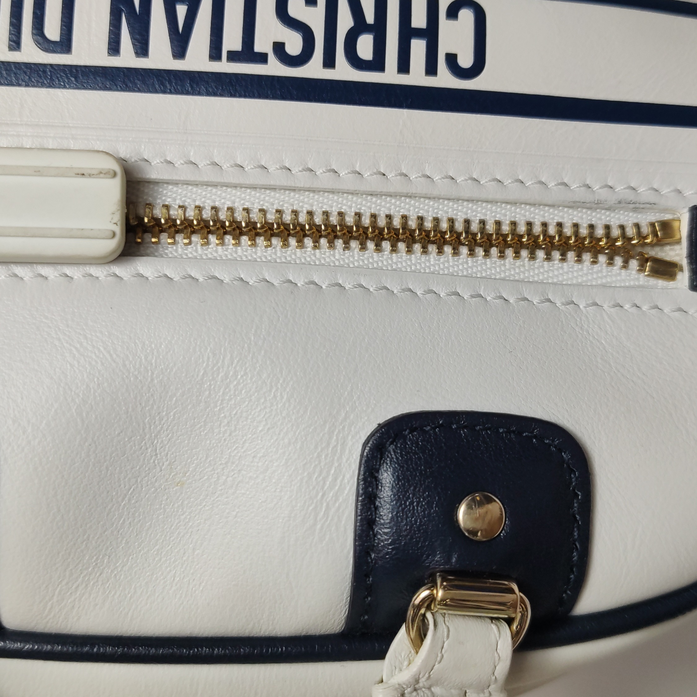 Christian Dior Vibe Zip Bowling Bag Leather Mini — photo 9 of 16