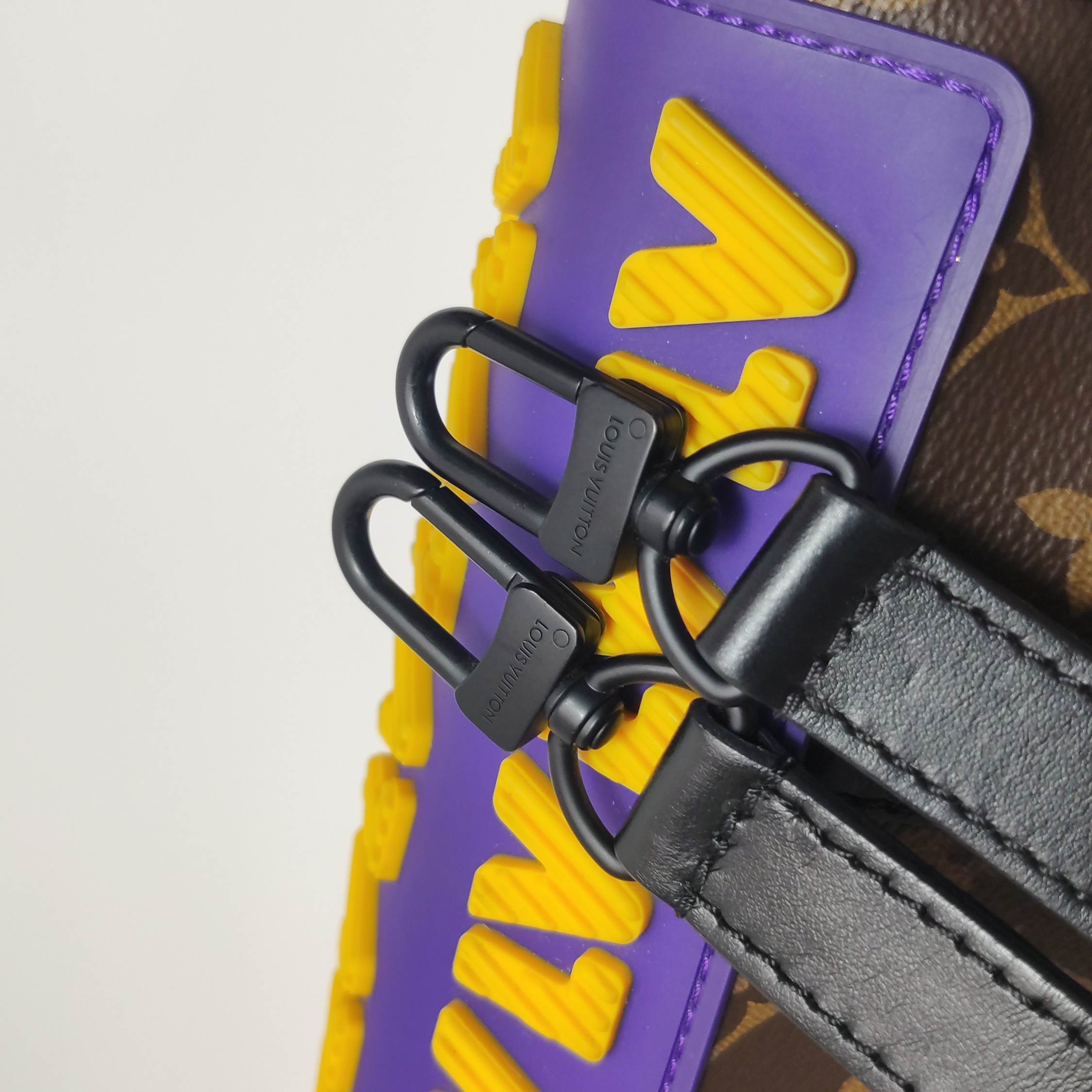 Louis Vuitton(LV) Monogram rubber Keepall XS — photo 12 of 13