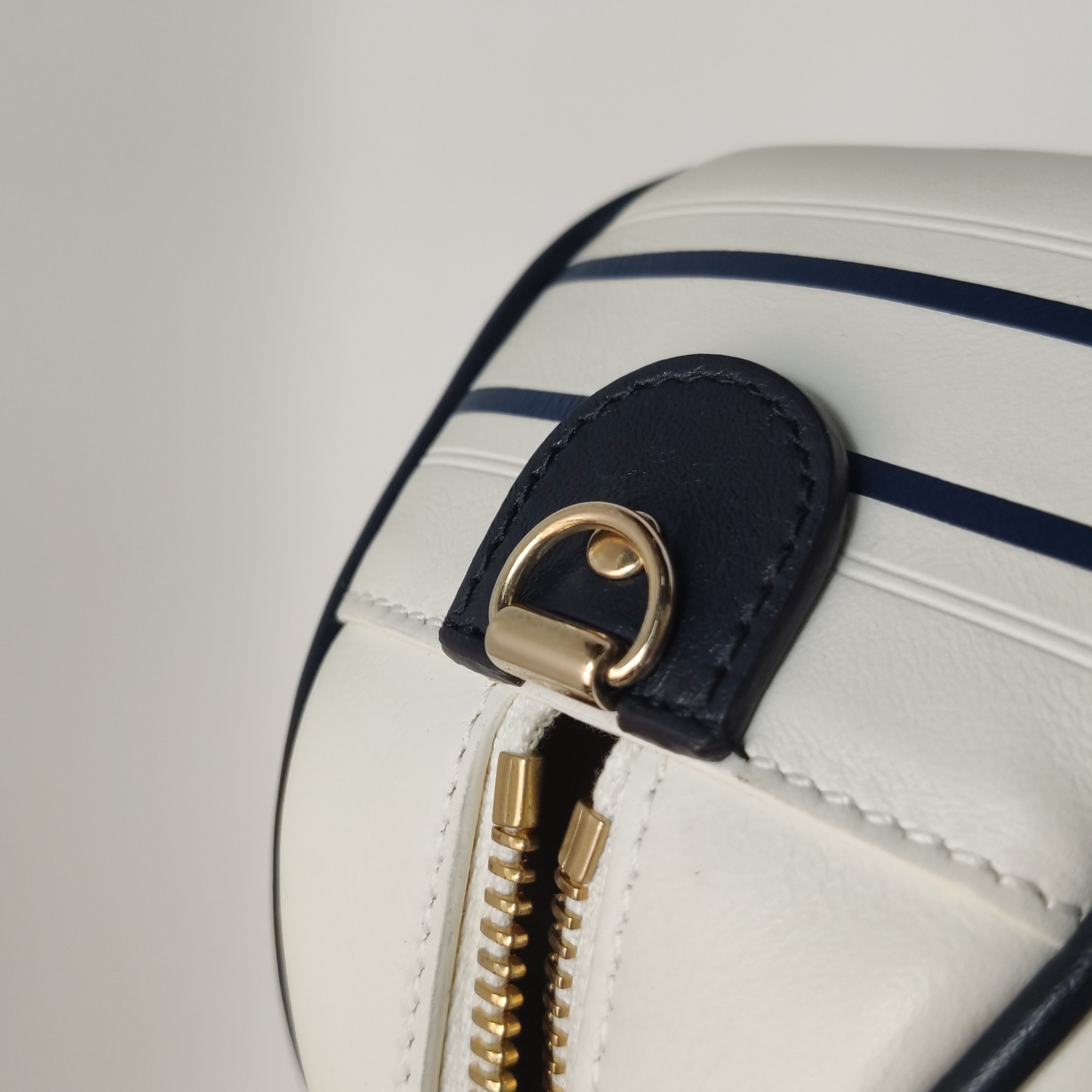 Christian Dior Vibe Zip Bowling Bag Leather — photo 11 of 15
