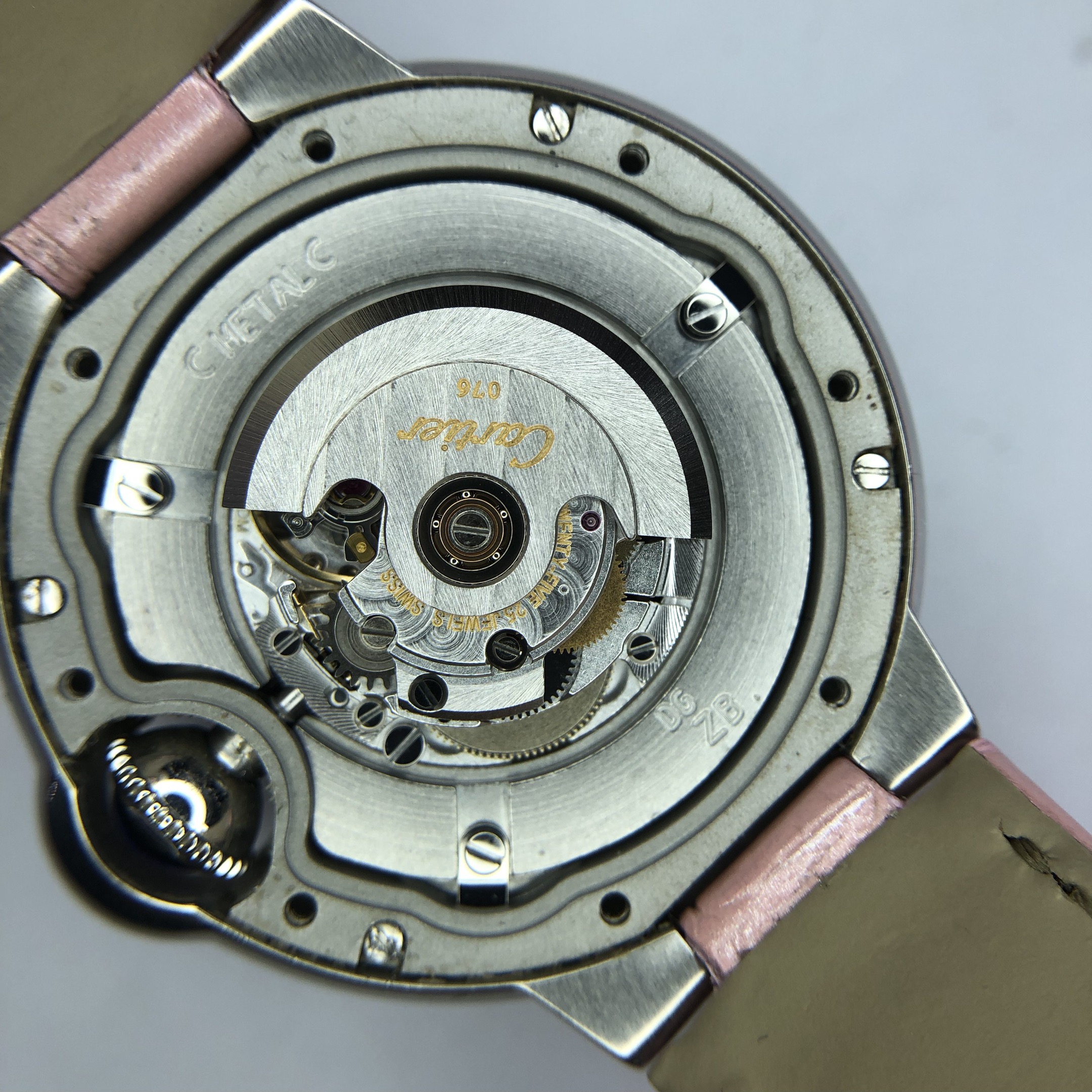 Cartier Ballon Bleu de Cartier Automatic Watch Stainless Steel and Alligator 33 — photo 4 of 15