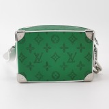 Louis Vuitton(LV) Soft Trunk Bag Everyday Signature Vintage Monogram Canvas Mini — thumbnail 3