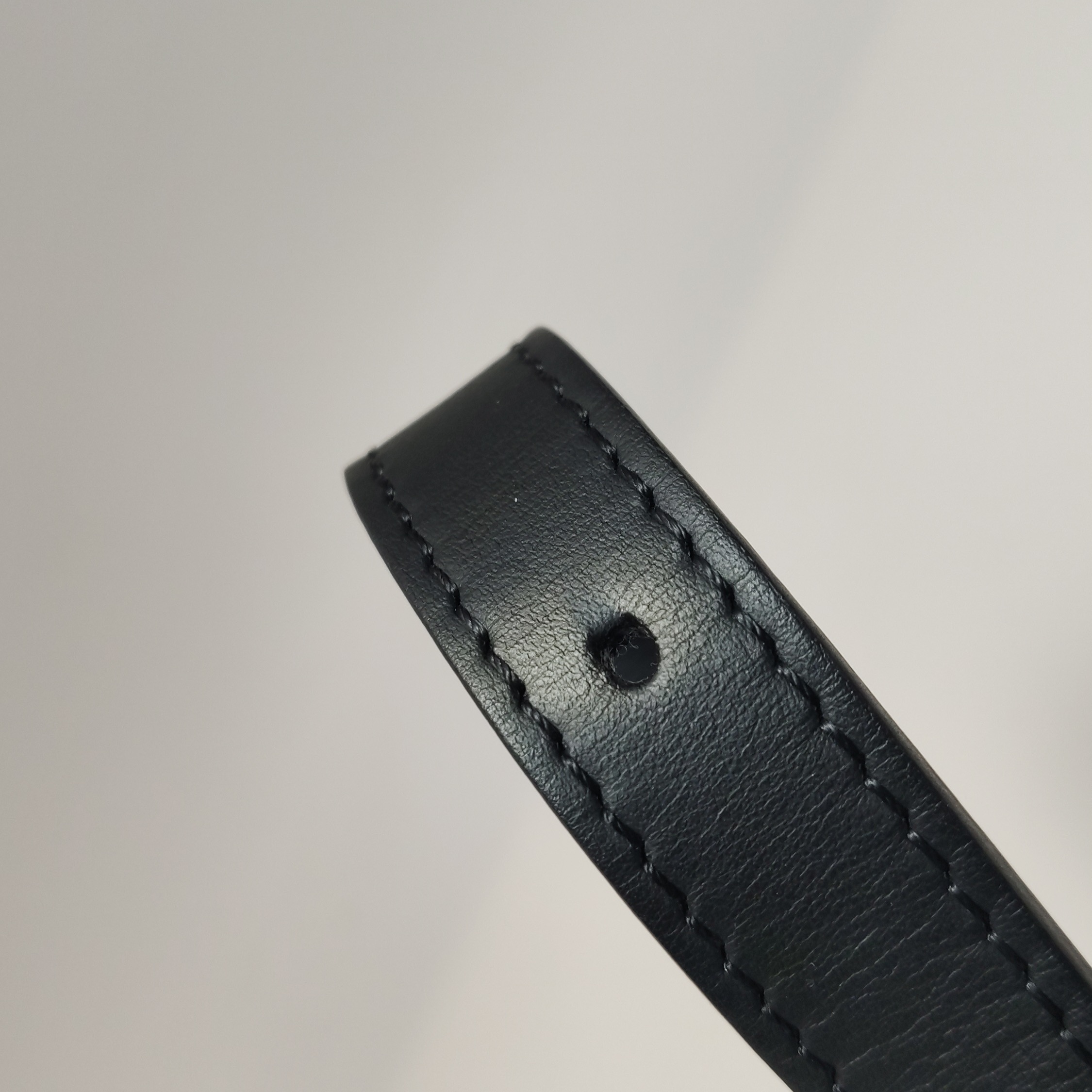 Louis Vuitton(LV) Fastline Wearable Wallet Aerogram Leather — photo 12 of 13