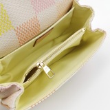 Louis Vuitton(LV) Pochette Metis Monogram Canvas East West — thumbnail 8