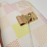 Louis Vuitton(LV) Pochette Metis Monogram Canvas East West — thumbnail 9