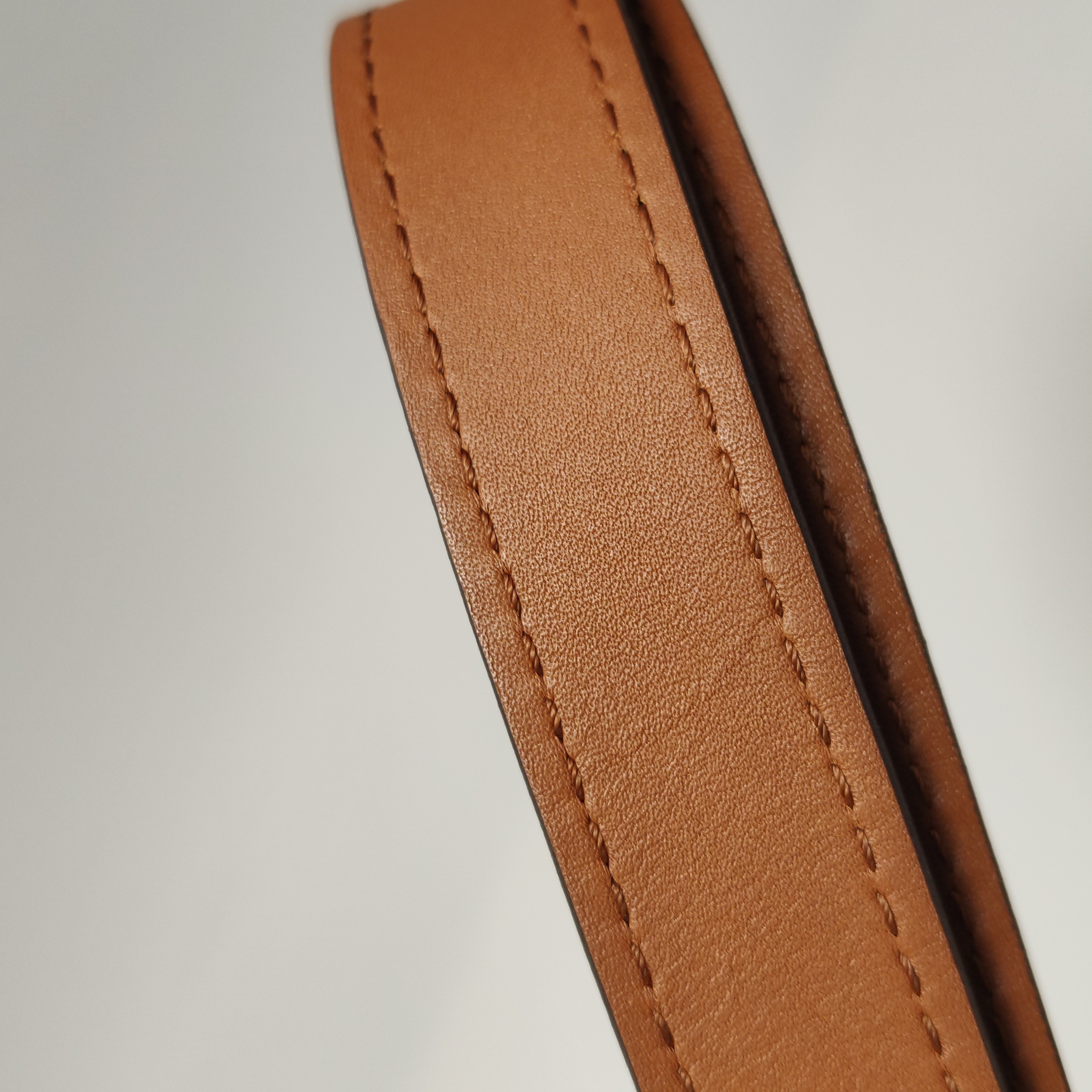 Louis Vuitton(LV) Dauphine Shoulder Bag Reverse Monogram Canvas Mini — photo 14 of 17