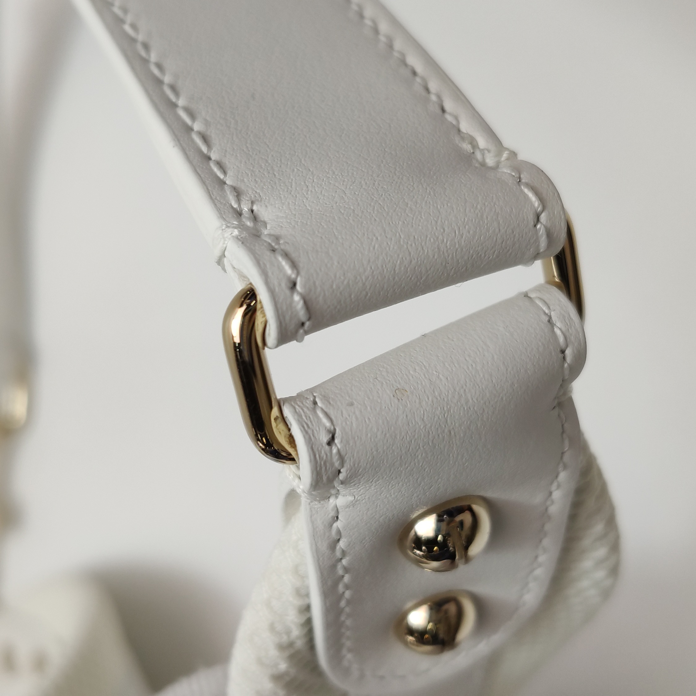 Christian Dior Vibe Zip Bowling Bag Leather Small — photo 13 of 15