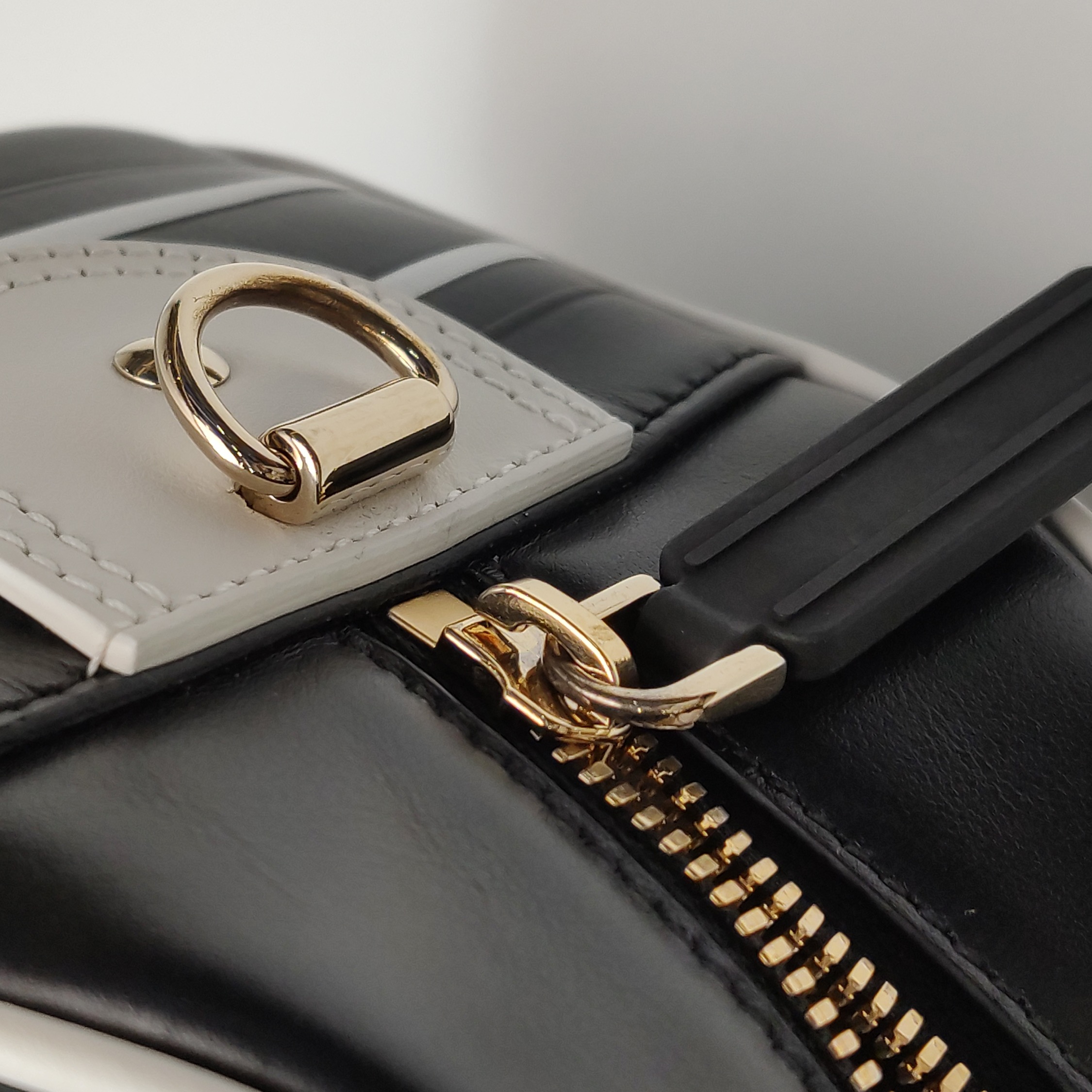 Christian Dior Vibe Zip Bowling Bag Leather Small — photo 10 of 14