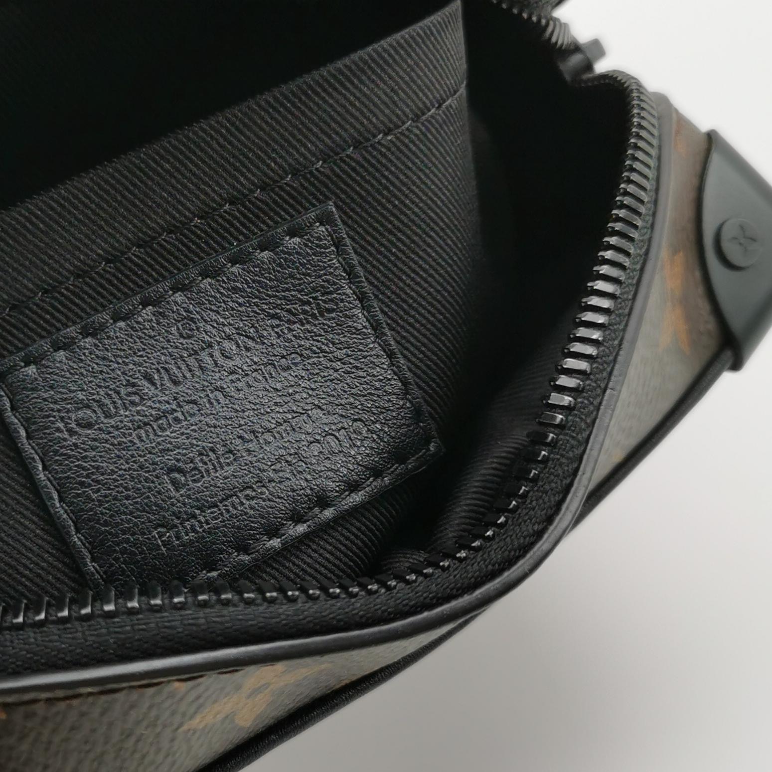 Louis Vuitton(LV) Solar Ray Soft Trunk Bag Monogram Canvas Mini — photo 8 of 14