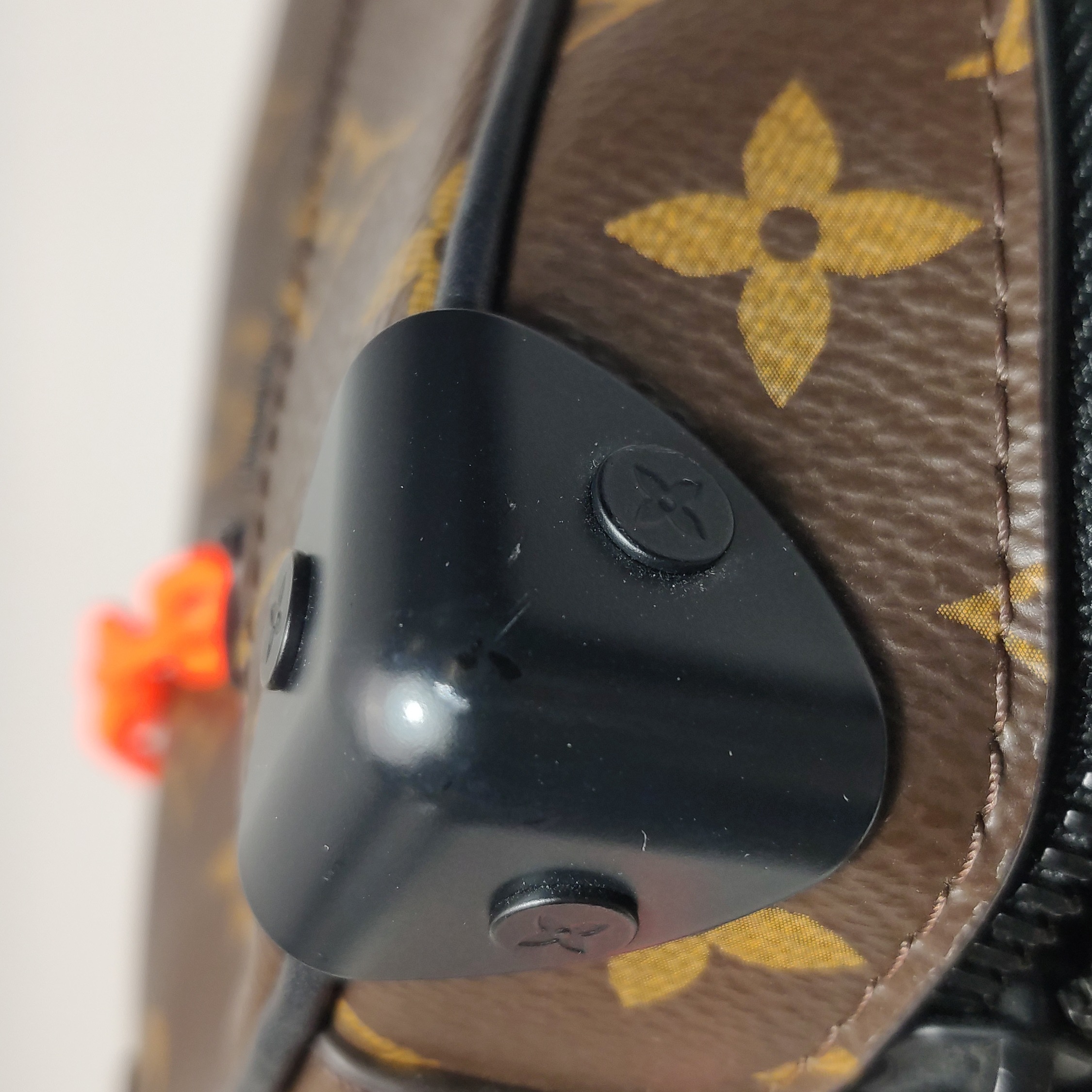 Louis Vuitton(LV) Solar Ray Soft Trunk Bag Monogram Canvas Mini — photo 10 of 14