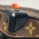Louis Vuitton(LV) Solar Ray Soft Trunk Bag Monogram Canvas Mini — thumbnail 10