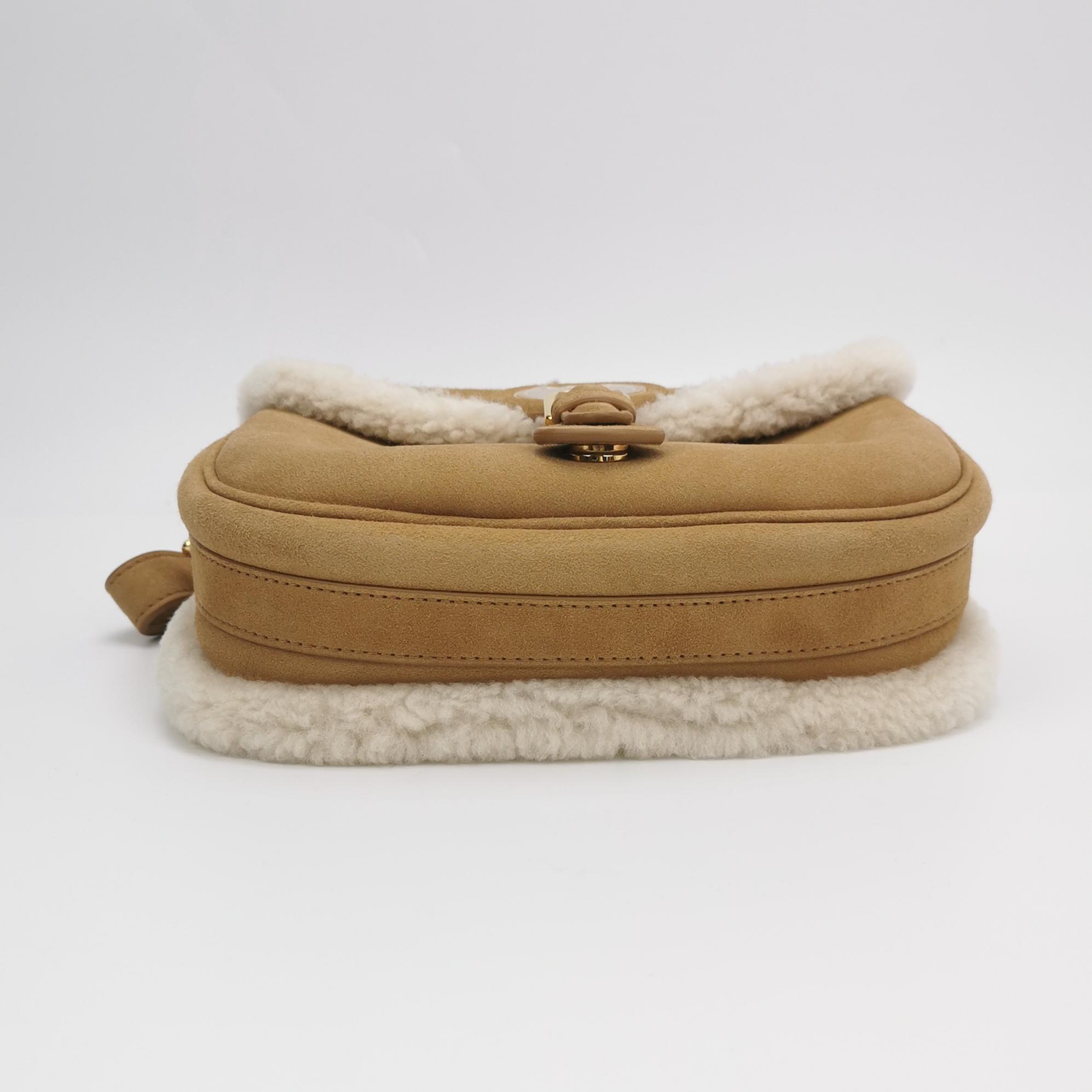 Christian Dior Bobby Flap Bag Shearling and Suede Medium — photo 5 of 9