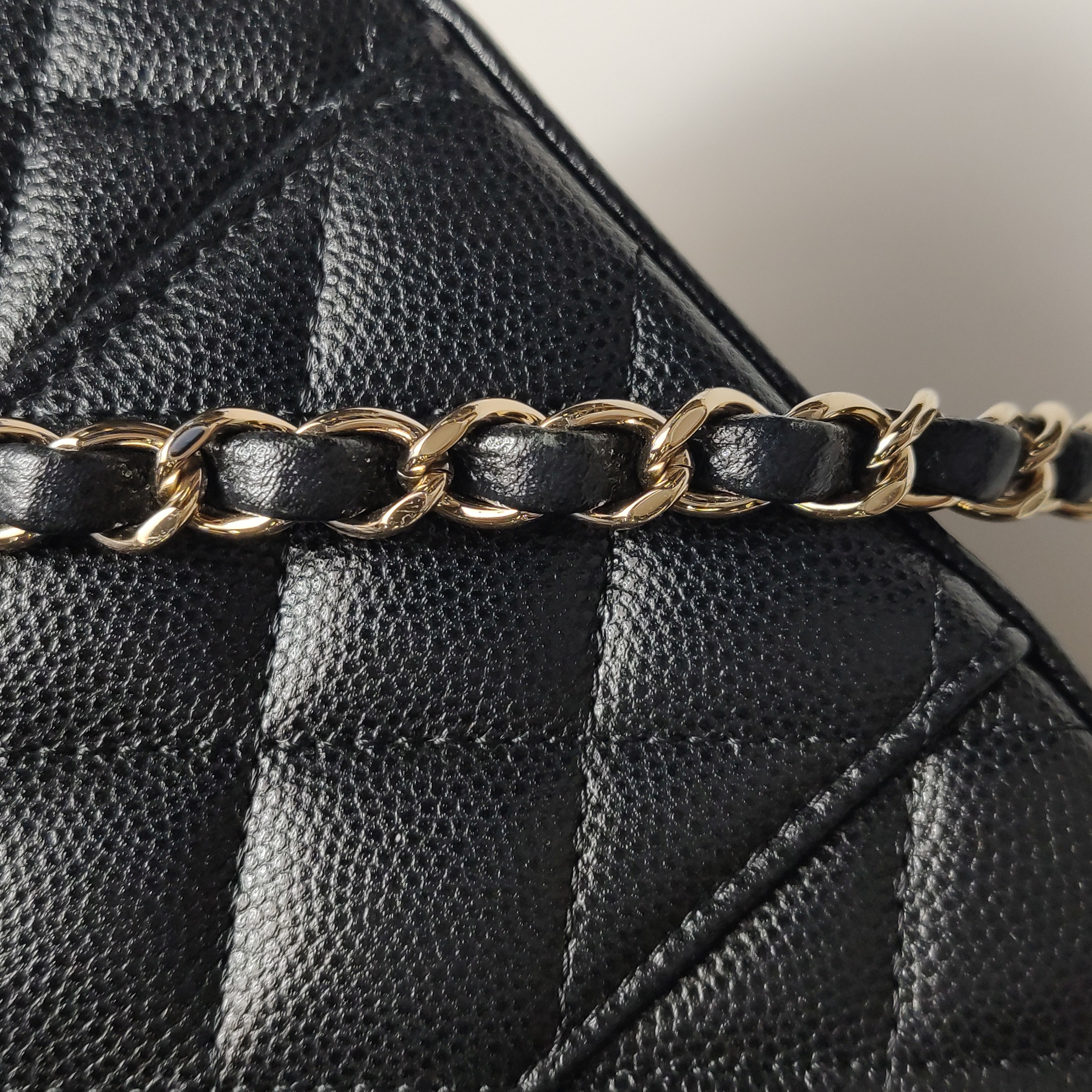 Chanel CC Top Handle Vanity Case with Chain Quilted Lambskin Small