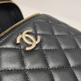 Chanel CC Top Handle Vanity Case with Chain Quilted Lambskin Small — thumbnail 11